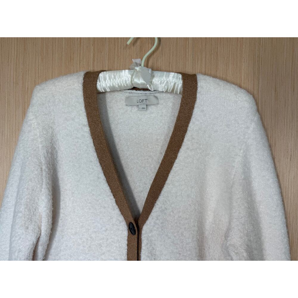 Loft Plush Ribbed Trim Cardigan Sweater Size Large Cream Tan Preppy Minimalist - Picture 2 of 10